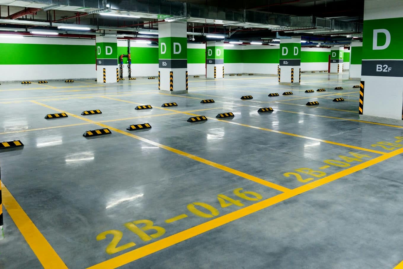 oznakowania miejsc parkingowych
